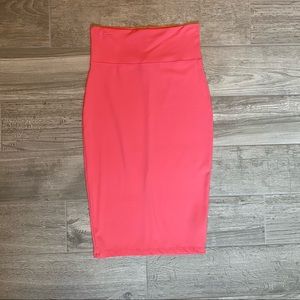 Bebe pencil skirt size Small